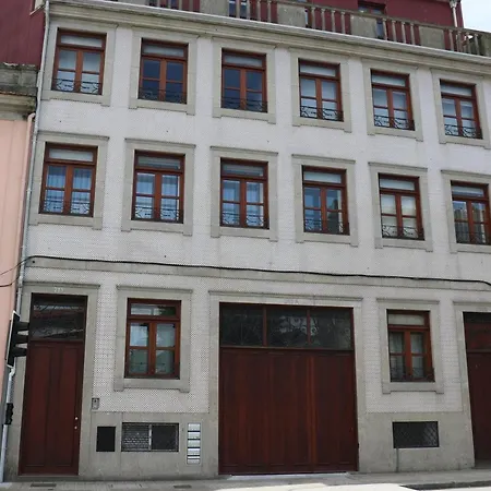 Casa de hóspedes Metro Heroismo