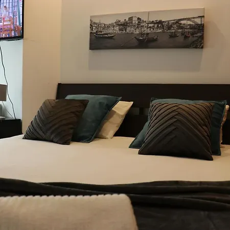 Metro Heroismo Casa de hóspedes Porto