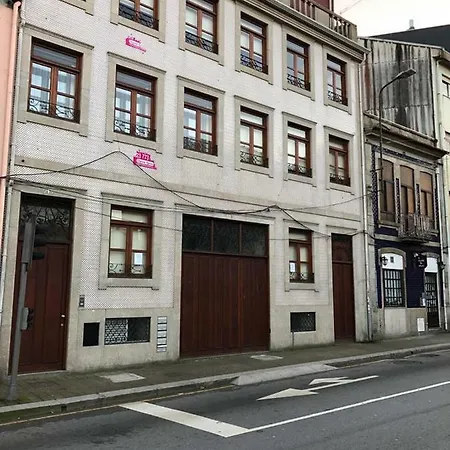 Metro Heroismo Casa de hóspedes Porto