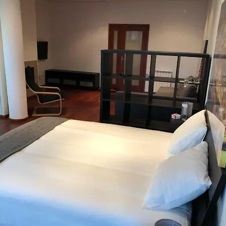 Casa de hóspedes Metro Heroismo