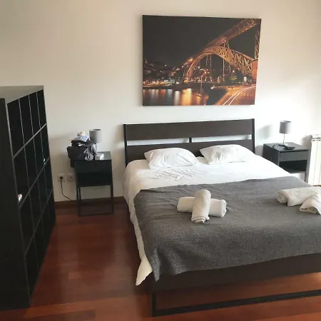 Casa de hóspedes Metro Heroismo 3*