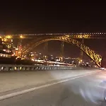بيت ضيافة Metro Heroismo