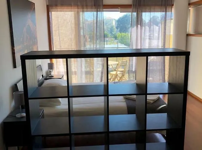 Metro Heroismo Penzion Porto