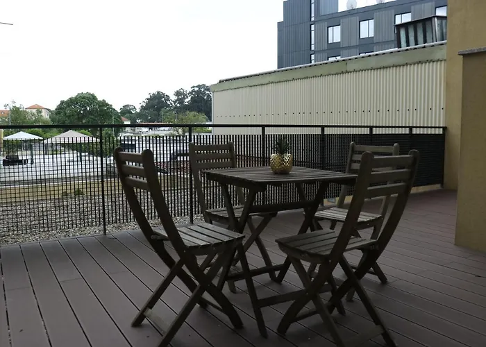 Πανσιόν Metro Heroismo